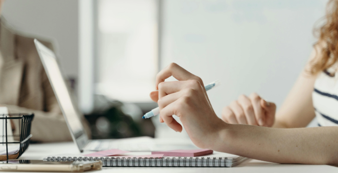 Virtual Assistant for Customer Communication